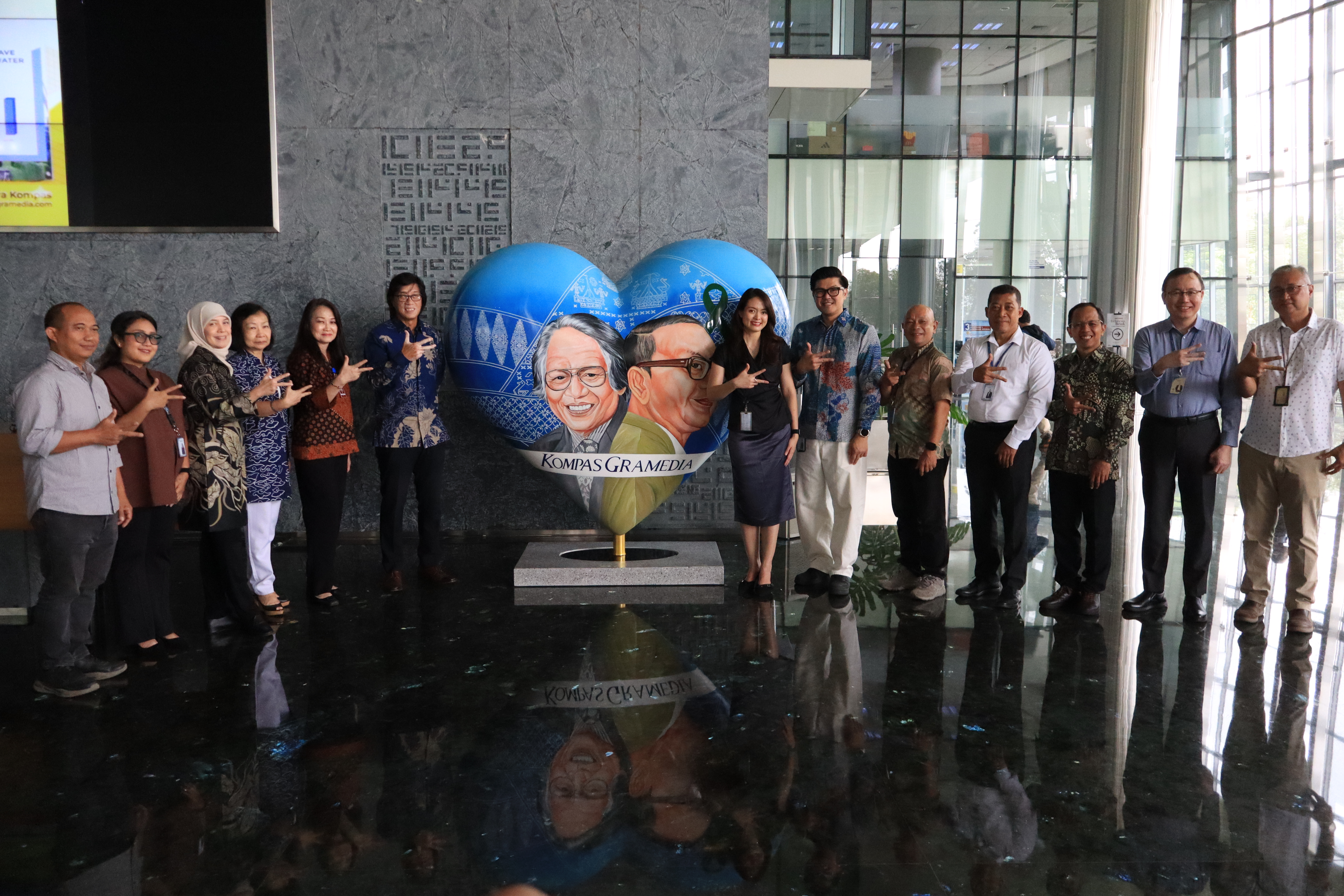 Ikon Heart of Kompas Gramedia
