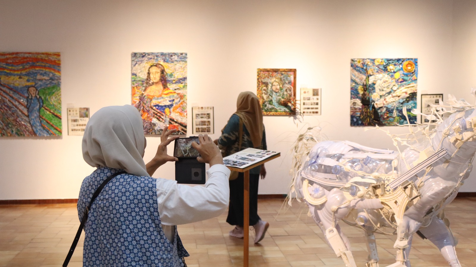  Situasi Pameran Recycle Art